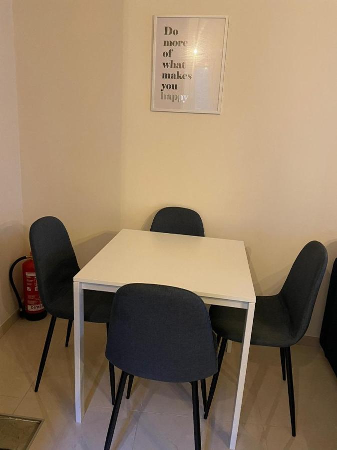 Rent Daily Apartment Anvers Exterior foto