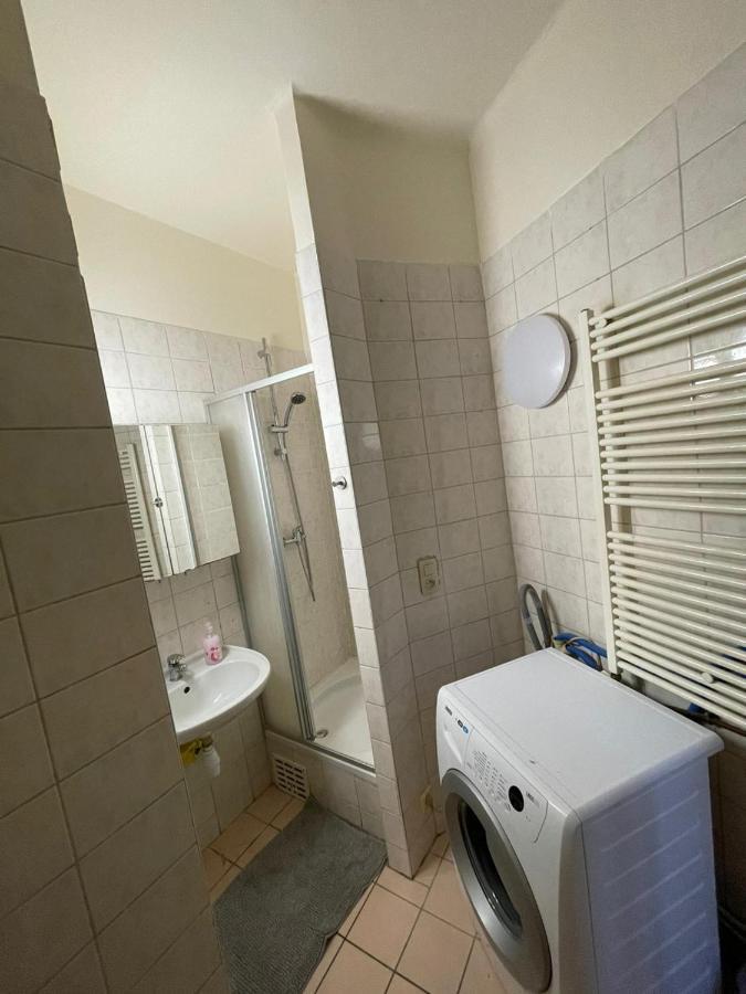 Rent Daily Apartment Anvers Exterior foto